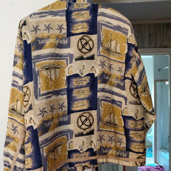 jacket - Picture 3 of 3